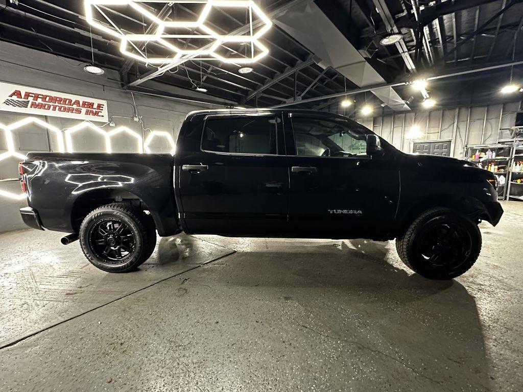 Toyota Tundra Tundra-Grade CrewMax 4.6L 2WD 2013