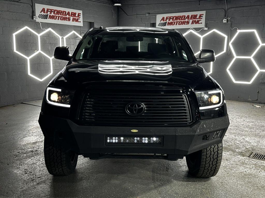 Toyota Tundra Tundra-Grade CrewMax 4.6L 2WD 2013