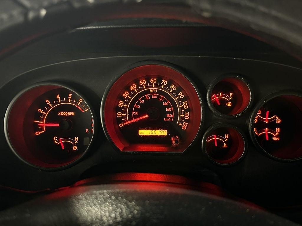 Toyota Tundra Tundra-Grade CrewMax 4.6L 2WD 2013