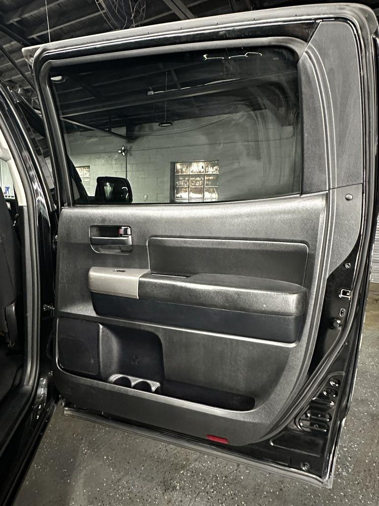 Toyota Tundra Tundra-Grade CrewMax 4.6L 2WD 2013