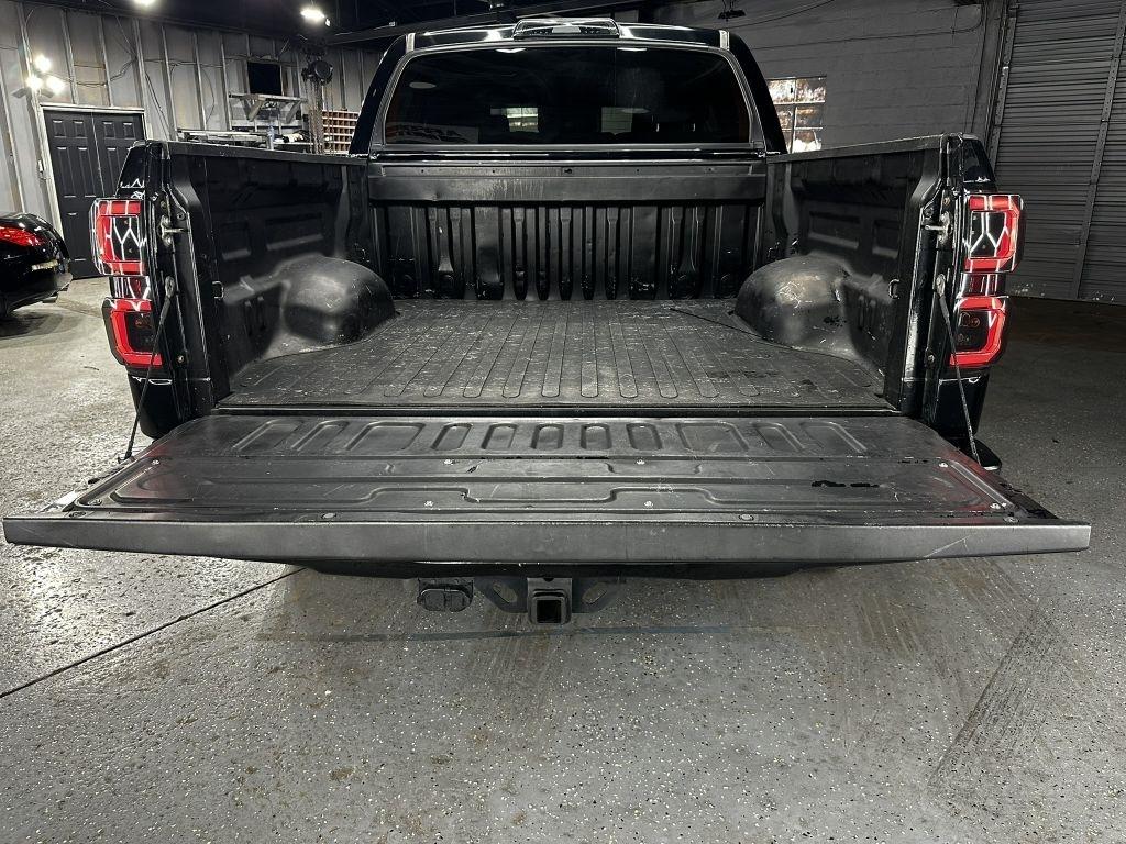 Toyota Tundra Tundra-Grade CrewMax 4.6L 2WD 2013