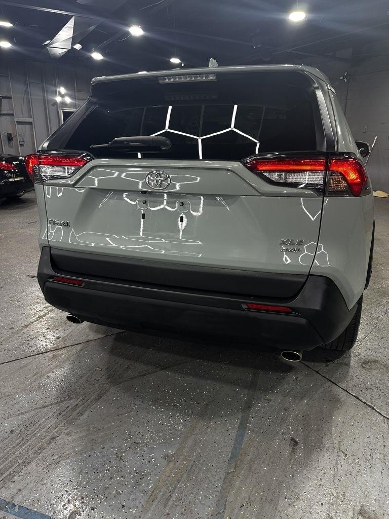 Toyota RAV4 XLE AWD 2019