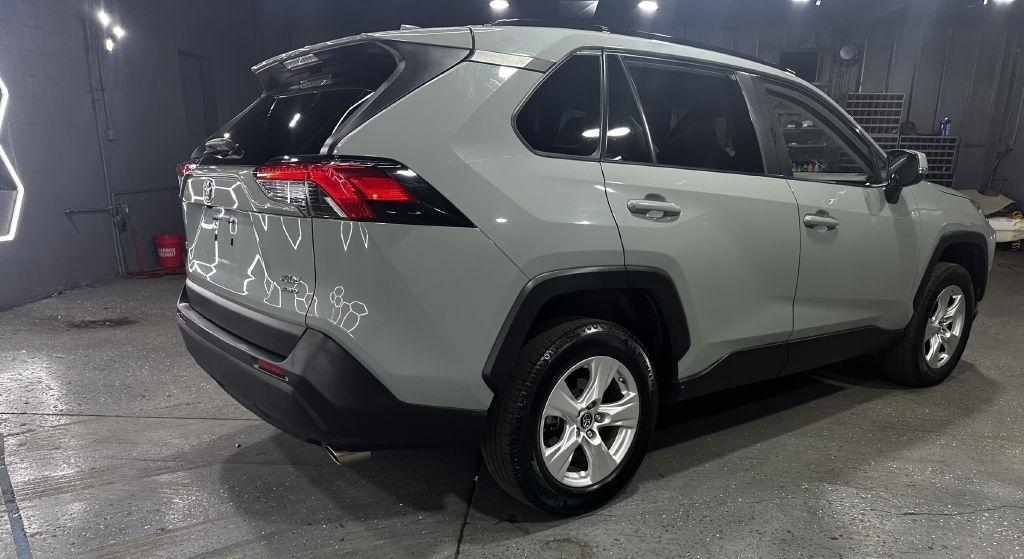 Toyota RAV4 XLE AWD 2019