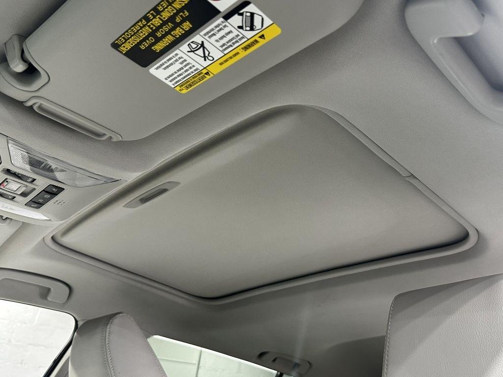 Toyota RAV4 XLE AWD 2019