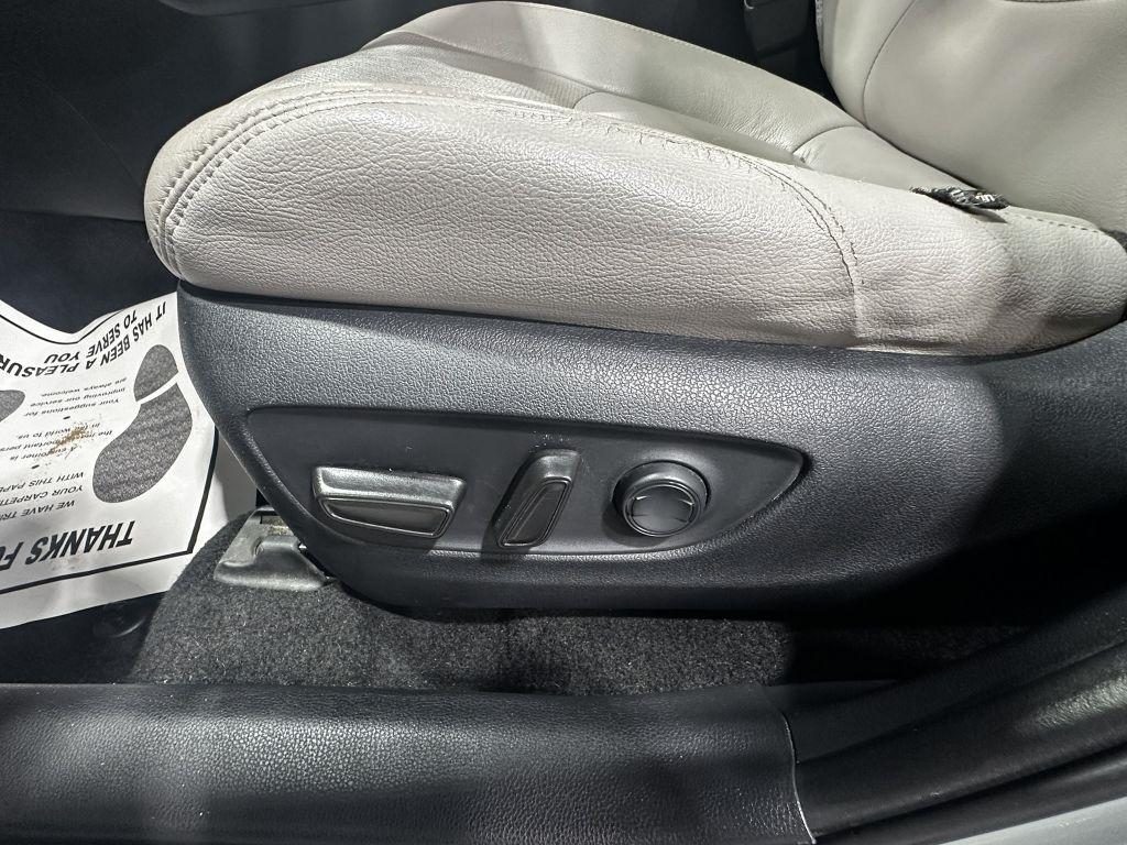Toyota RAV4 XLE AWD 2019