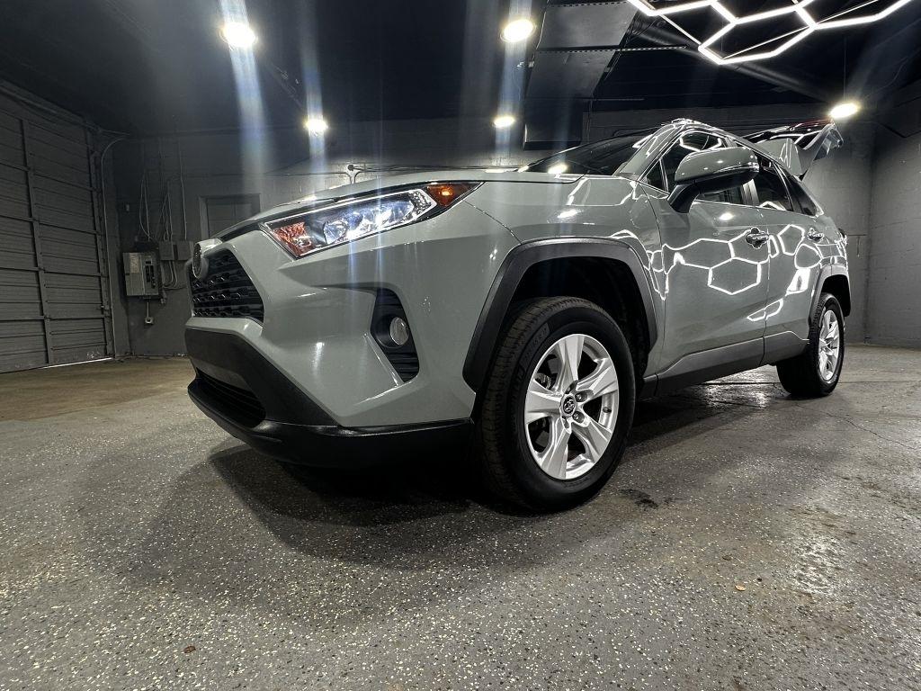Toyota RAV4 XLE AWD 2019