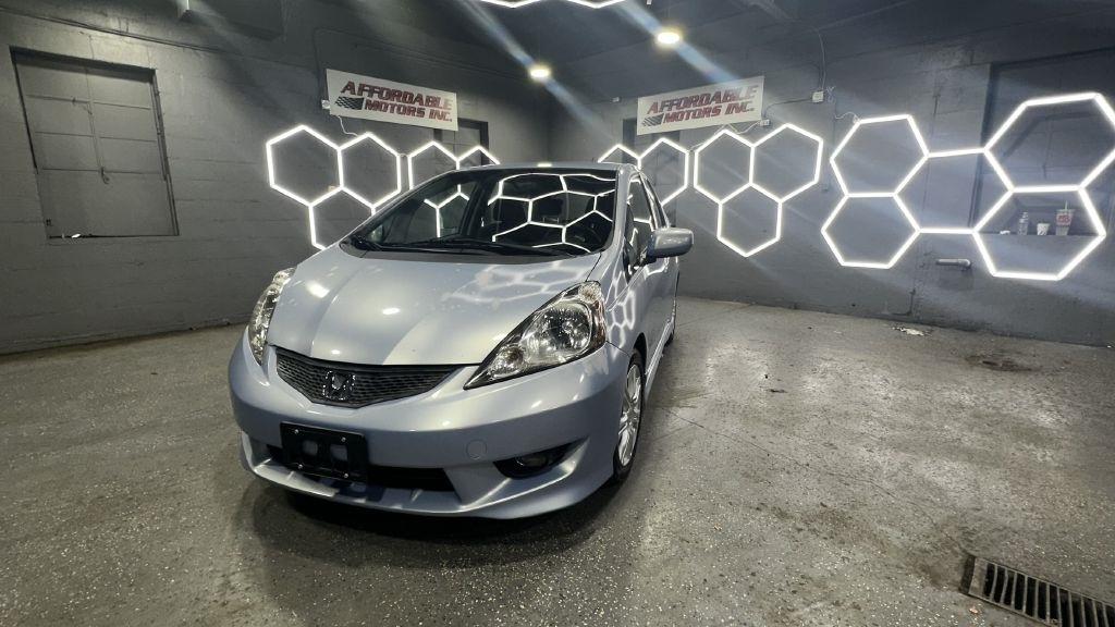 Honda Fit Sport 5-Speed AT 2010