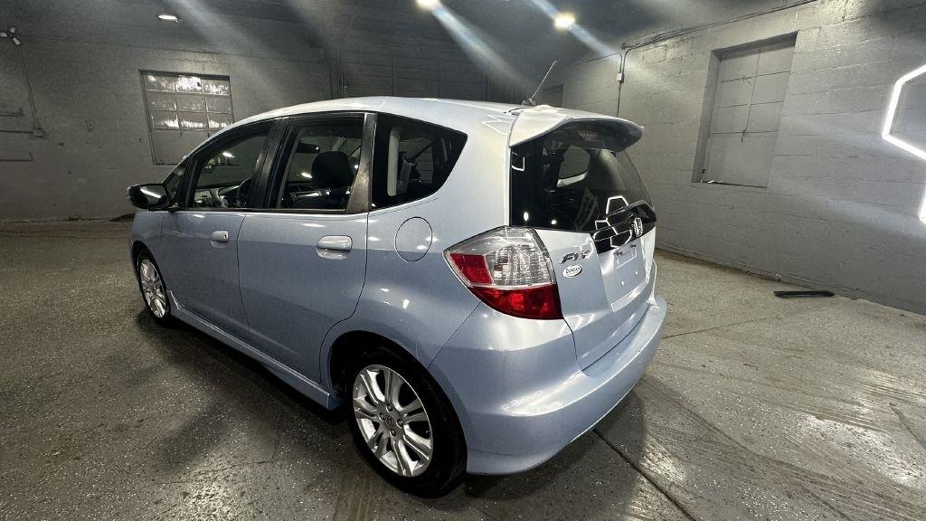 Honda Fit Sport 5-Speed AT 2010