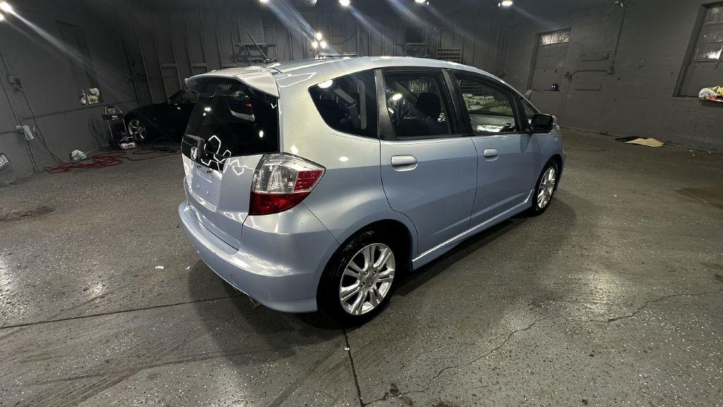 Honda Fit Sport 5-Speed AT 2010