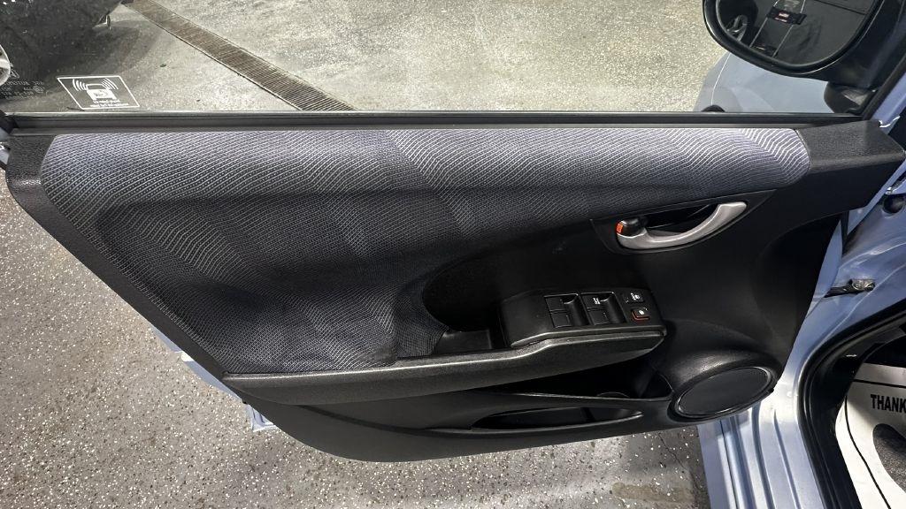 Honda Fit Sport 5-Speed AT 2010