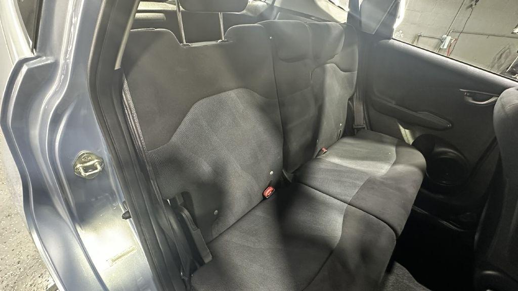 Honda Fit Sport 5-Speed AT 2010