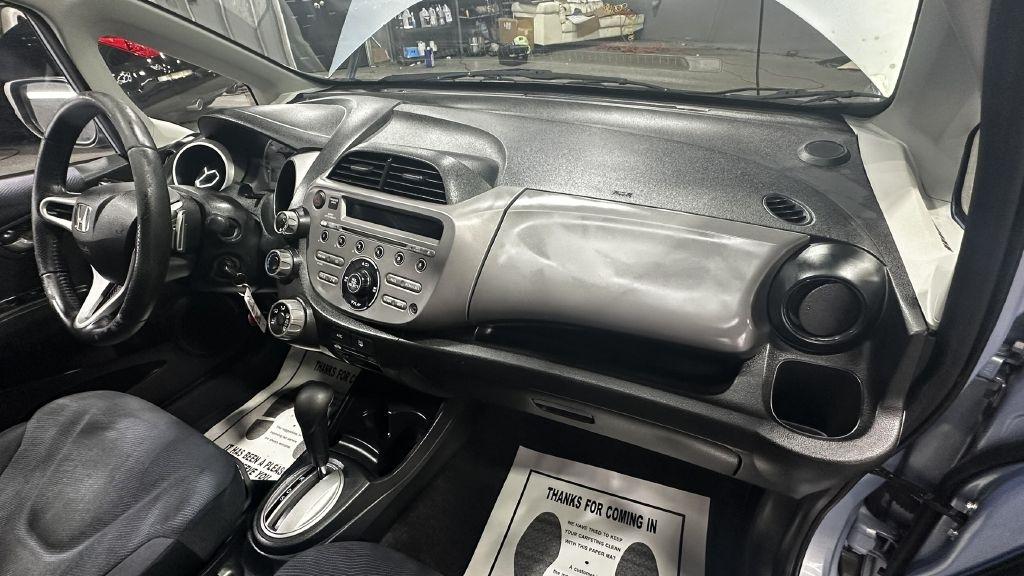 Honda Fit Sport 5-Speed AT 2010