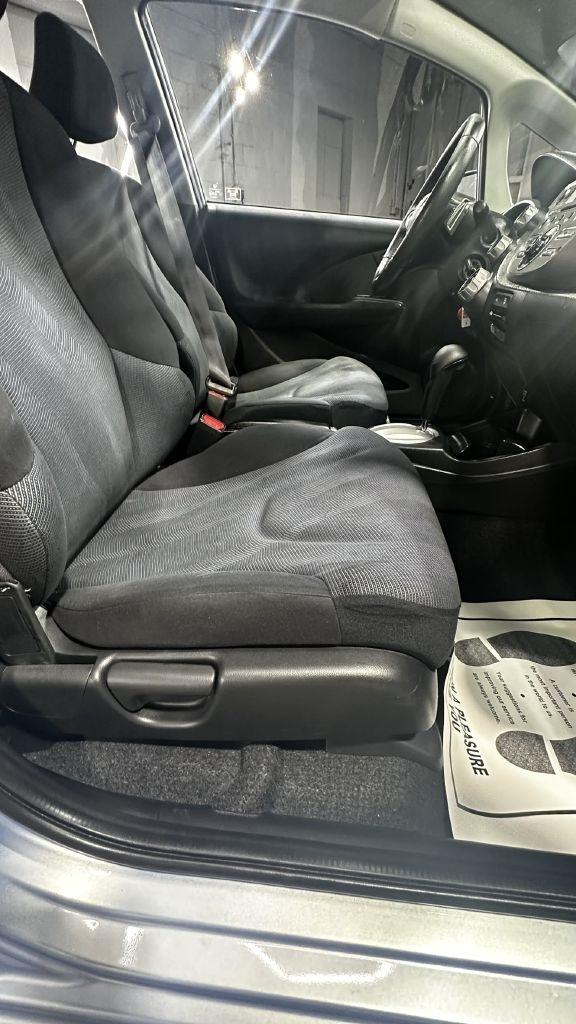 Honda Fit Sport 5-Speed AT 2010