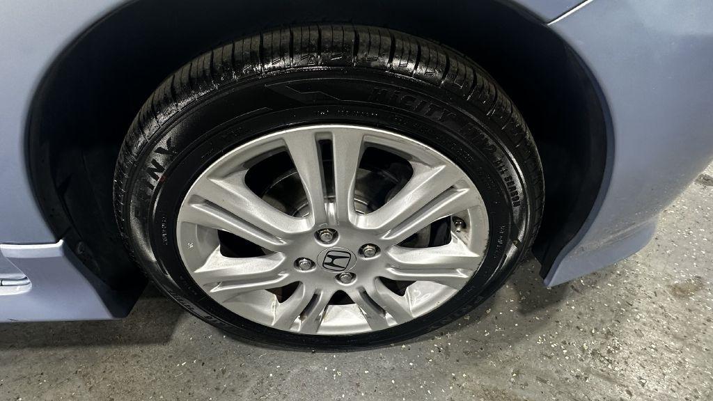 Honda Fit Sport 5-Speed AT 2010