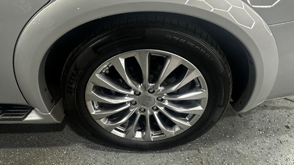 Infiniti QX80 2WD 2017
