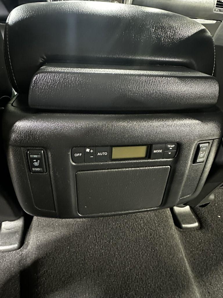 Infiniti QX80 2WD 2017
