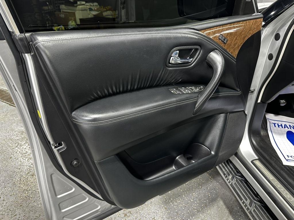 Infiniti QX80 2WD 2017