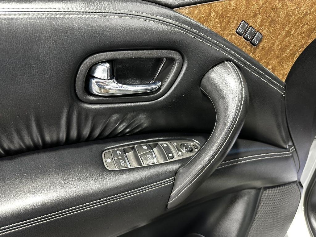 Infiniti QX80 2WD 2017