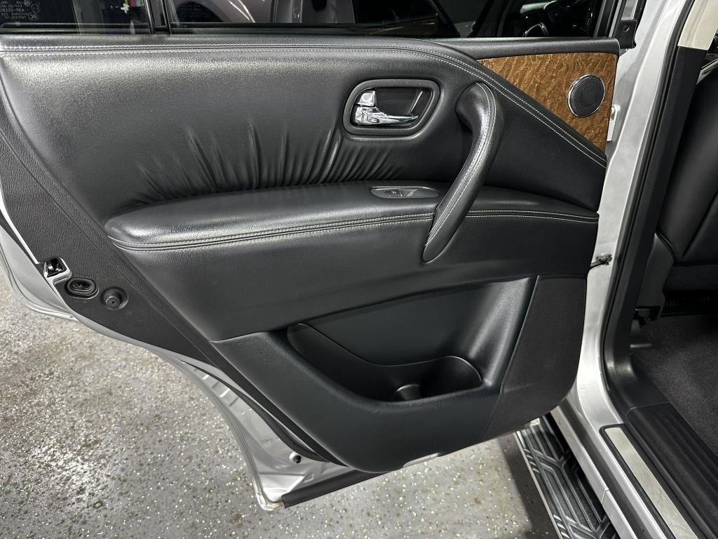 Infiniti QX80 2WD 2017