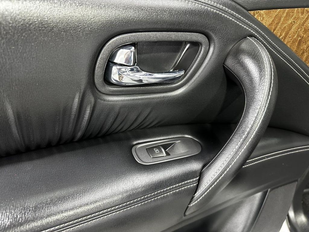 Infiniti QX80 2WD 2017