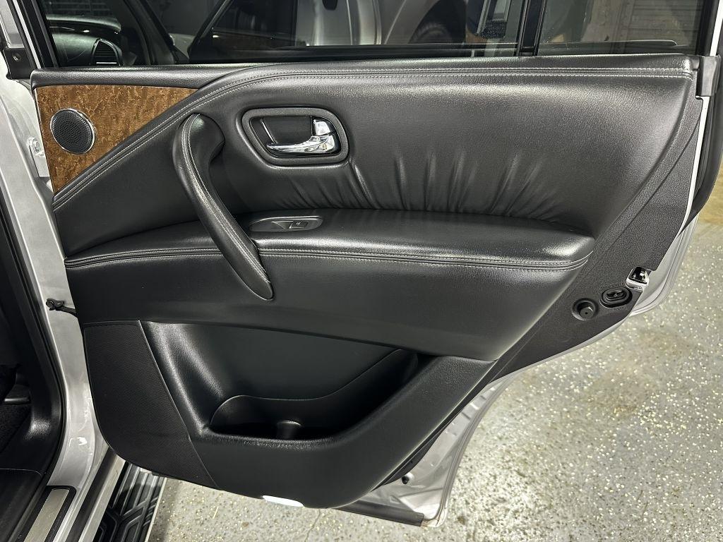 Infiniti QX80 2WD 2017