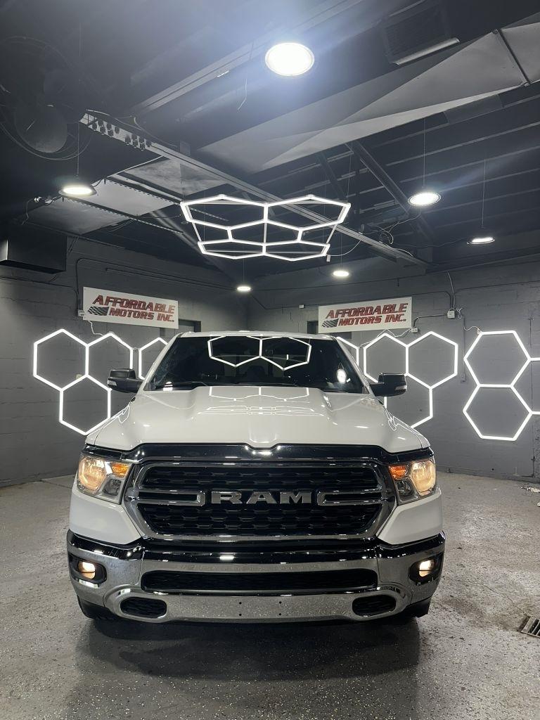 RAM 1500 Big Horn Crew Cab SWB 4WD 2022