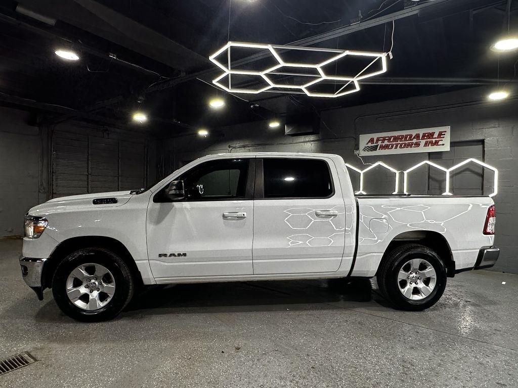 RAM 1500 Big Horn Crew Cab SWB 4WD 2022