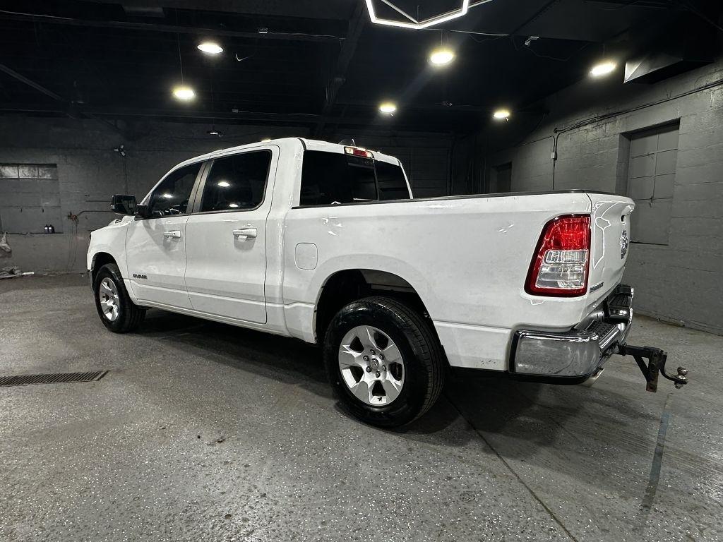 RAM 1500 Big Horn Crew Cab SWB 4WD 2022