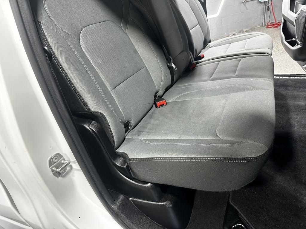 RAM 1500 Big Horn Crew Cab SWB 4WD 2022