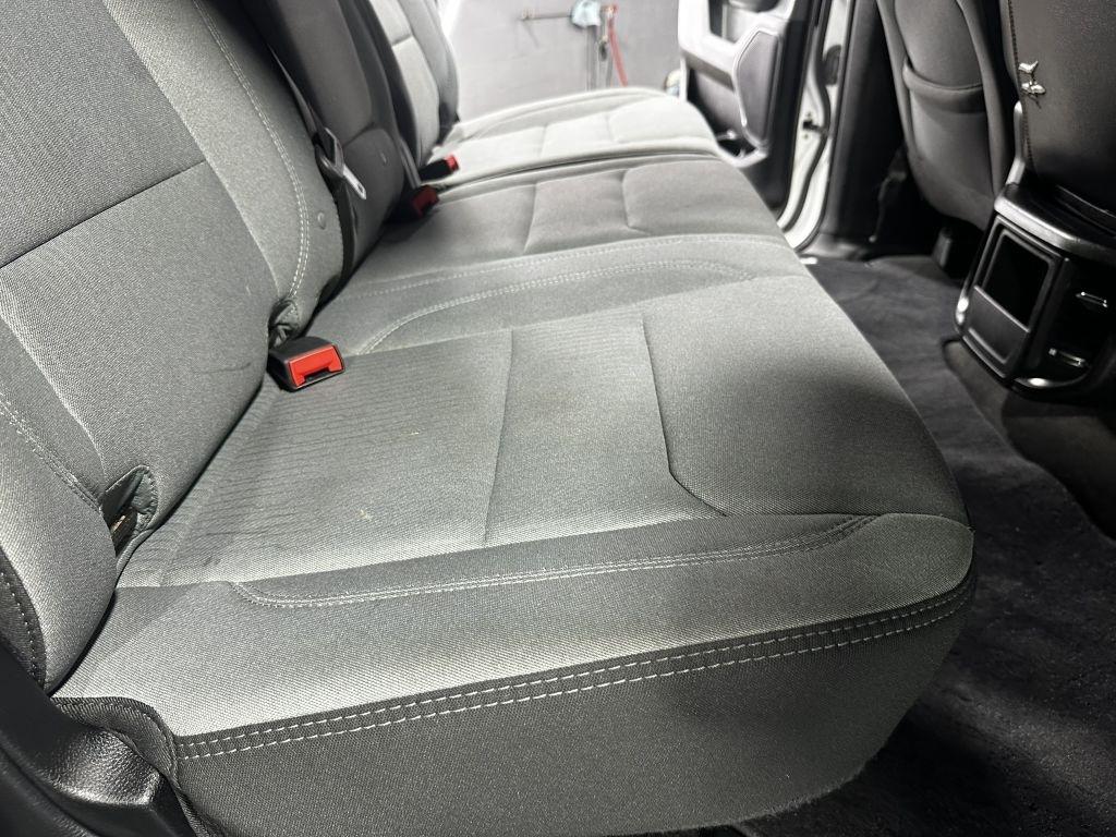 RAM 1500 Big Horn Crew Cab SWB 4WD 2022