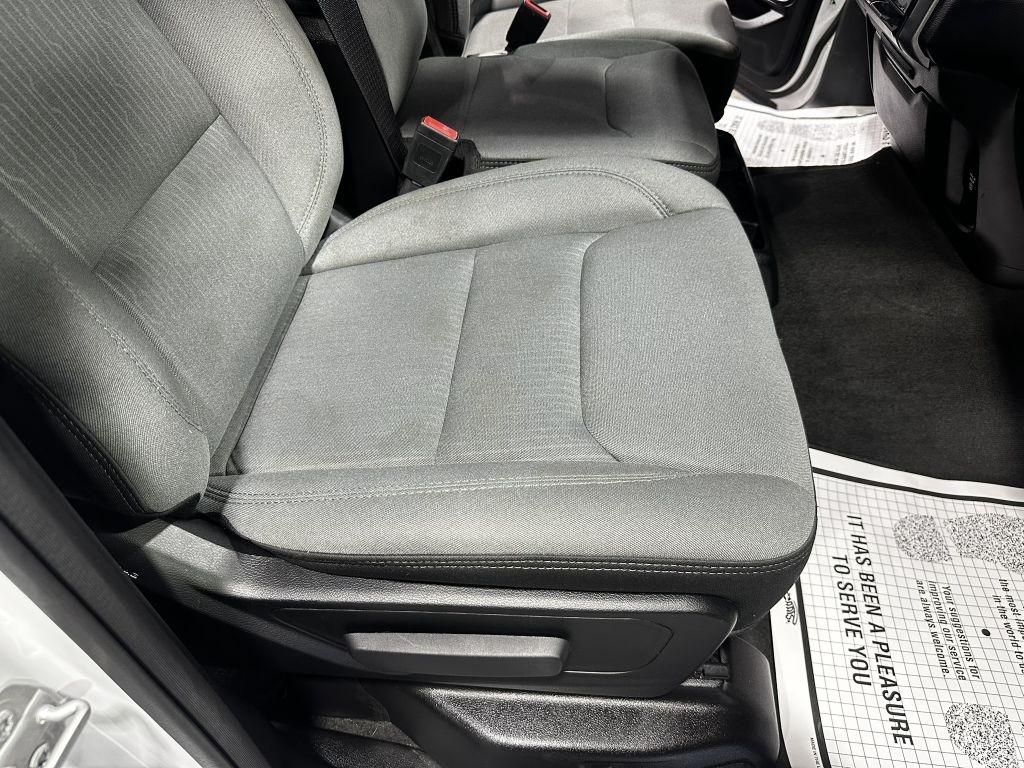RAM 1500 Big Horn Crew Cab SWB 4WD 2022