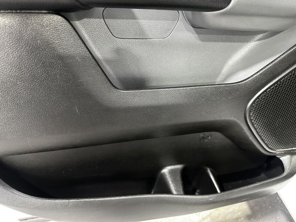 RAM 1500 Big Horn Crew Cab SWB 4WD 2022