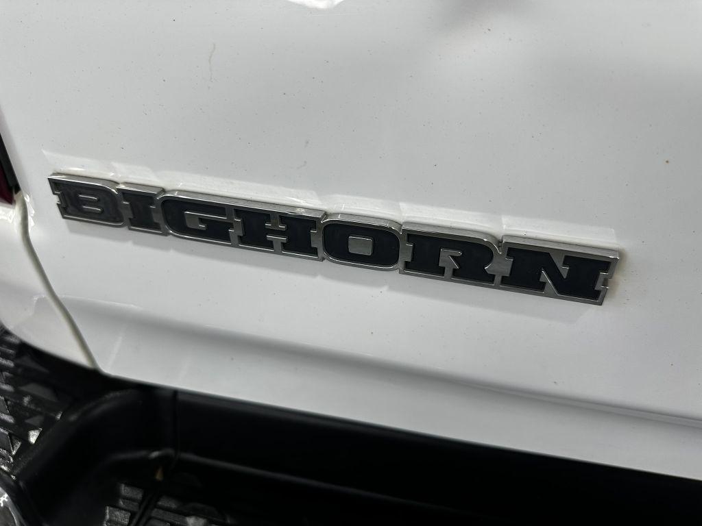 RAM 1500 Big Horn Crew Cab SWB 4WD 2022