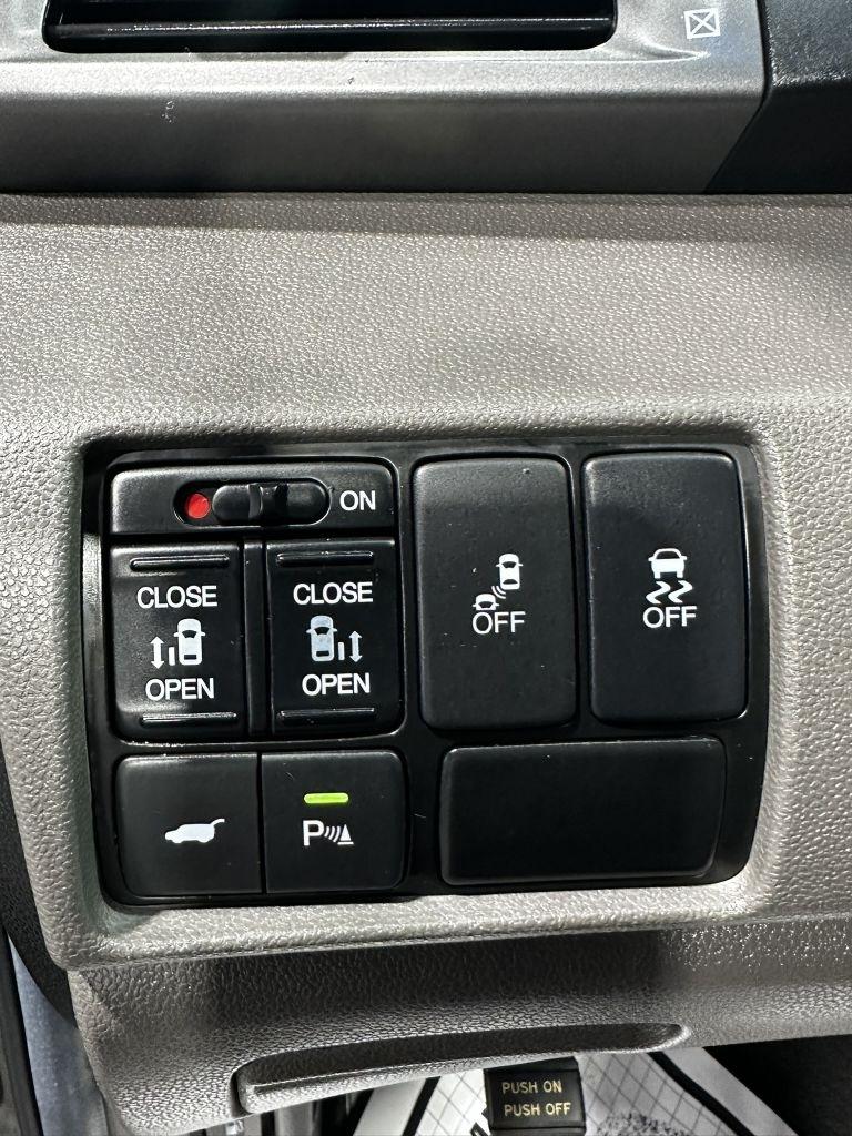 Honda Odyssey Touring 2013