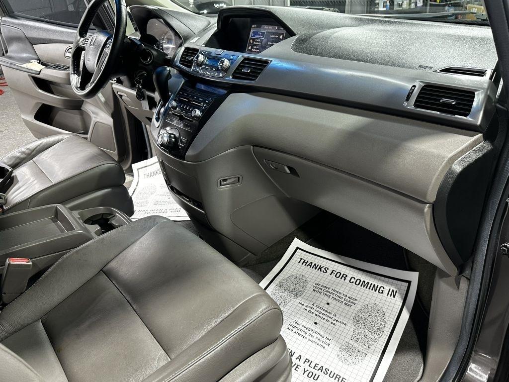 Honda Odyssey Touring 2013