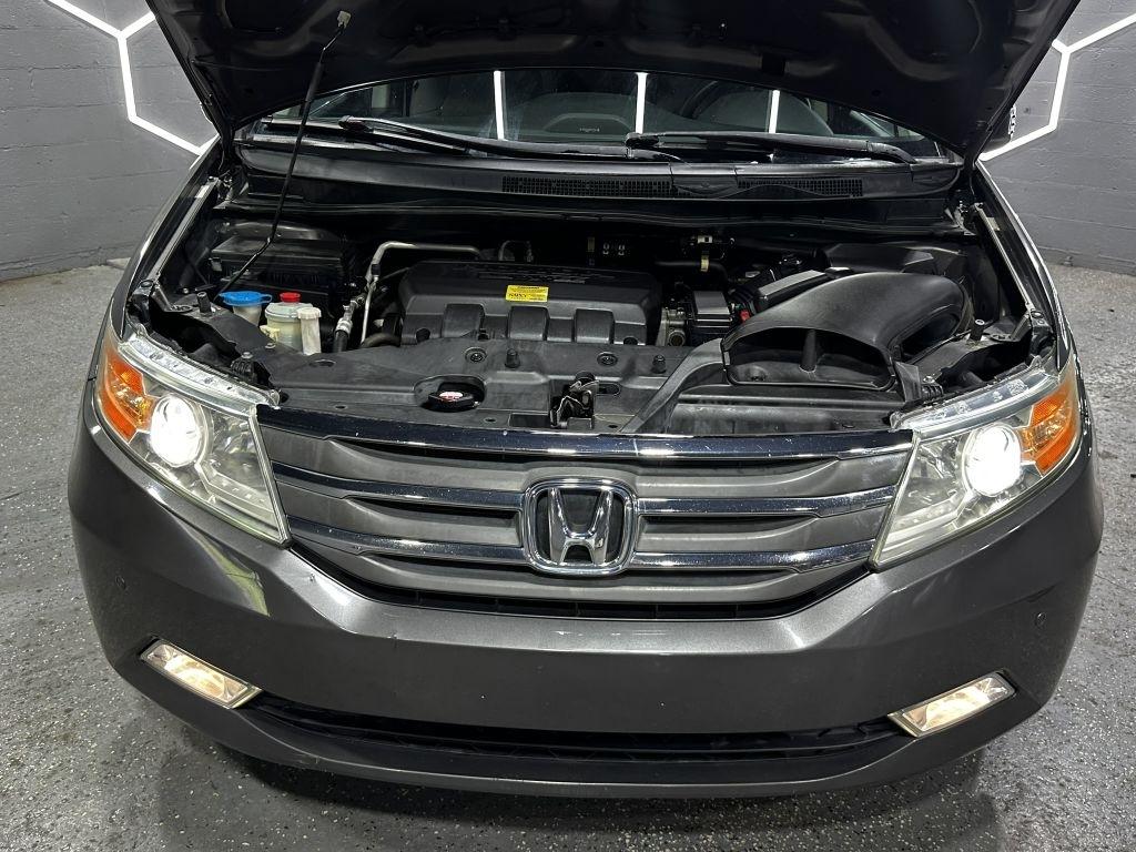 Honda Odyssey Touring 2013