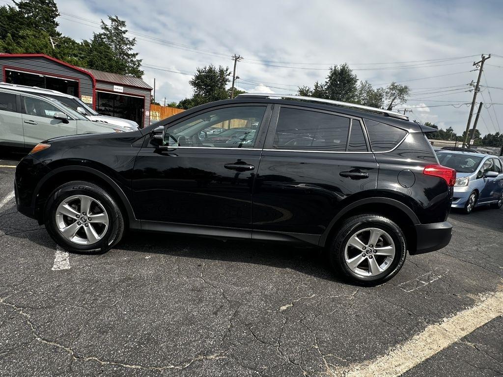 Toyota RAV4 XLE FWD 2015