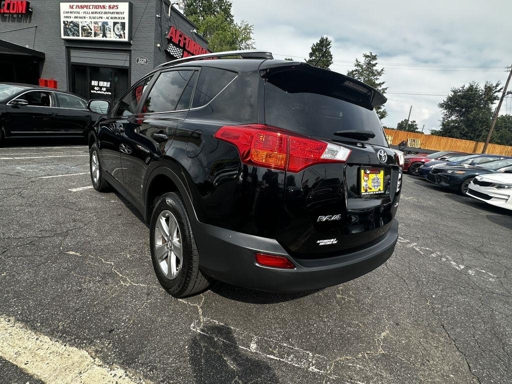 Toyota RAV4 XLE FWD 2015