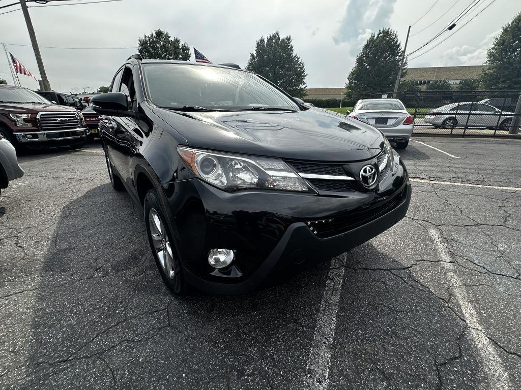 Toyota RAV4 XLE FWD 2015