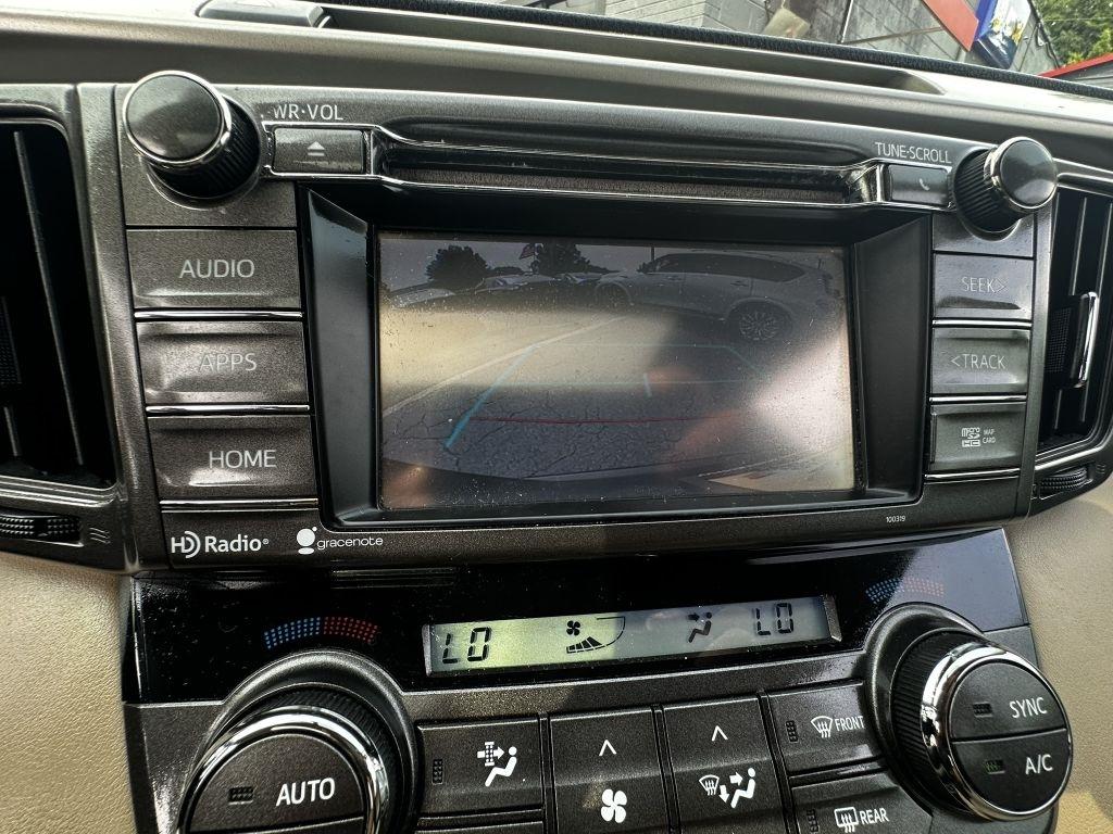 Toyota RAV4 XLE FWD 2015