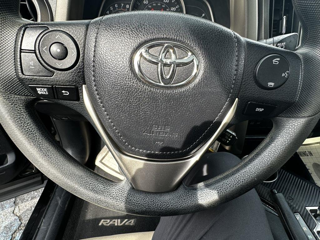 Toyota RAV4 XLE FWD 2015