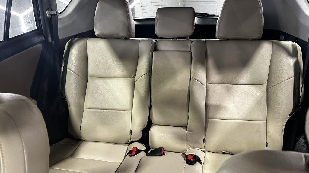Toyota RAV4 XLE FWD 2015