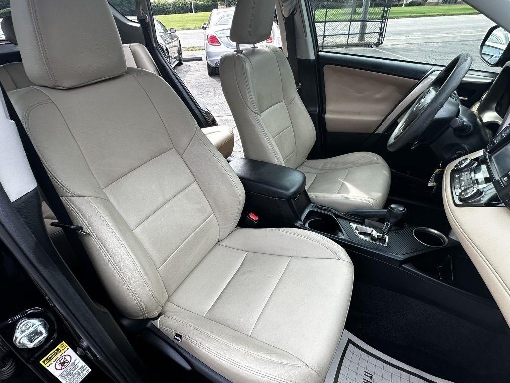 Toyota RAV4 XLE FWD 2015