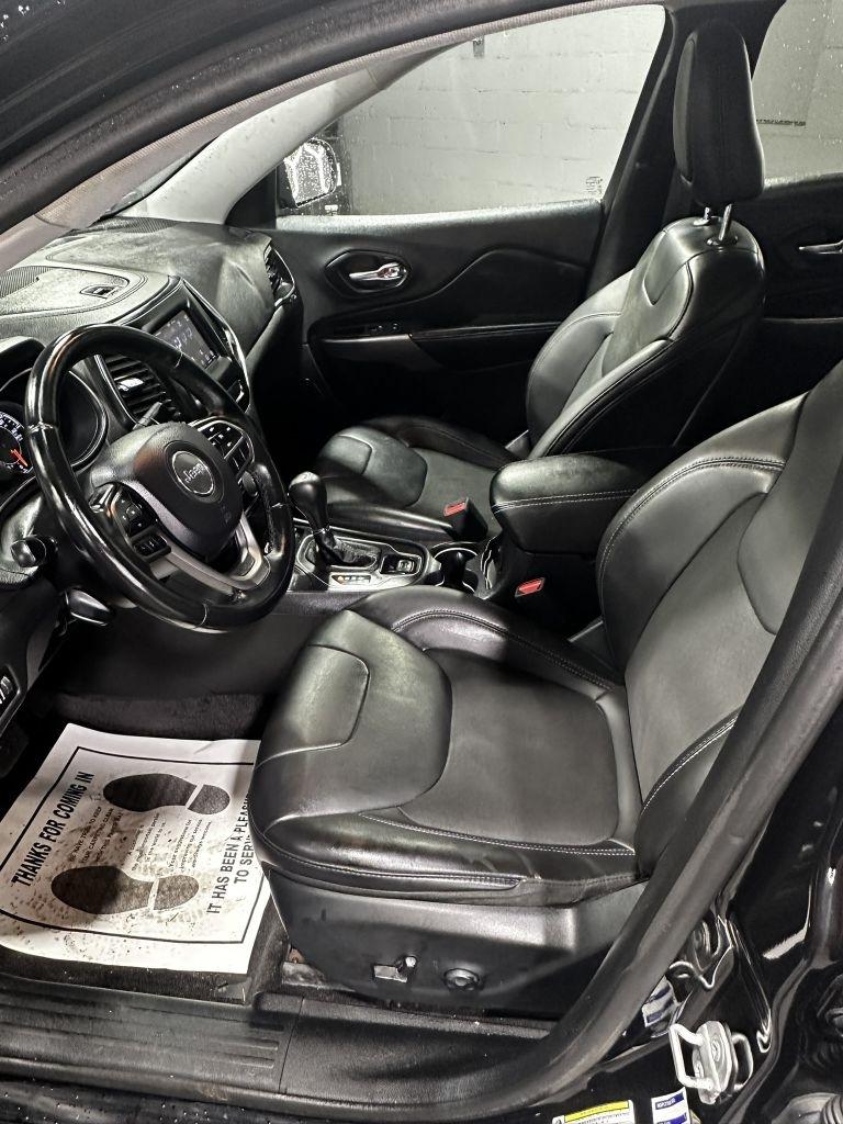 Jeep Cherokee Latitude Plus 4WD 2019