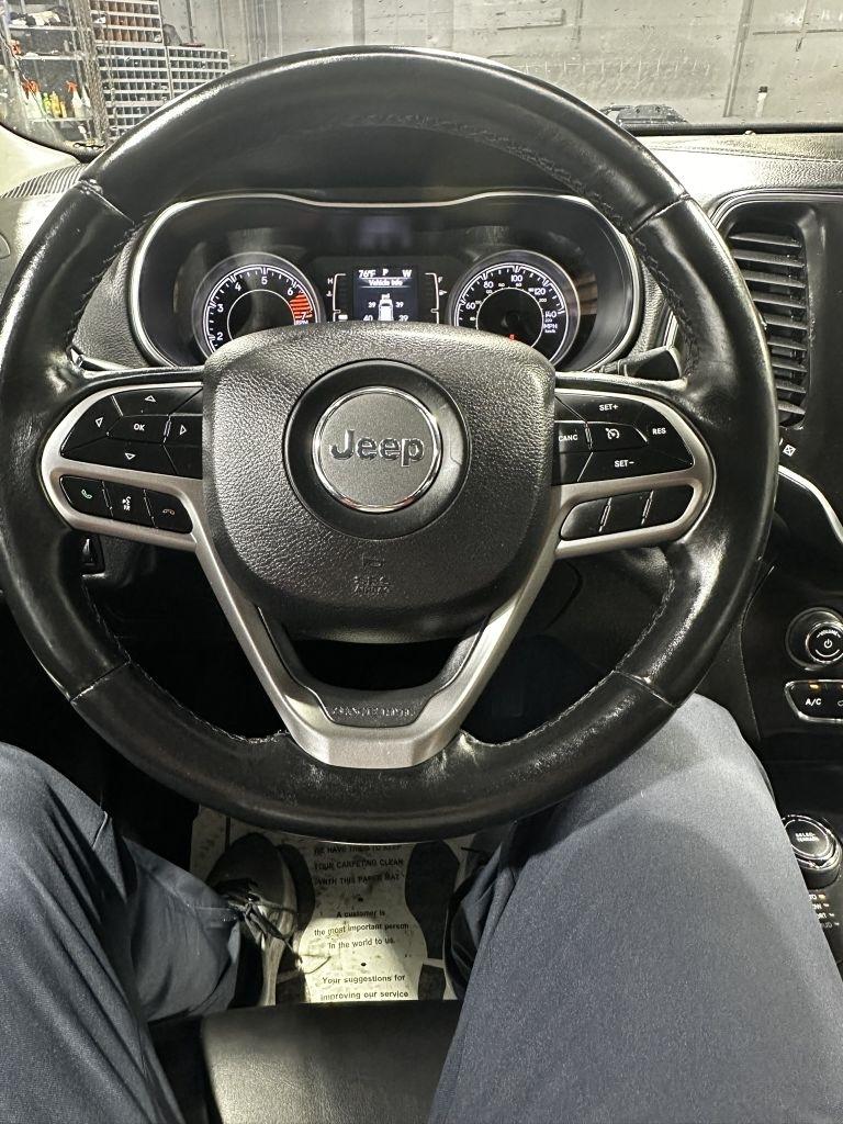 Jeep Cherokee Latitude Plus 4WD 2019
