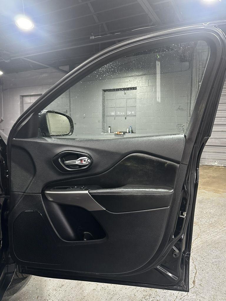 Jeep Cherokee Latitude Plus 4WD 2019