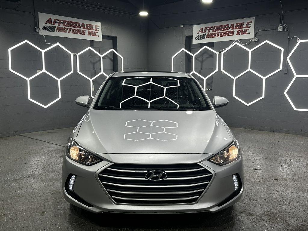 Hyundai Elantra Value Edition 6A 2017