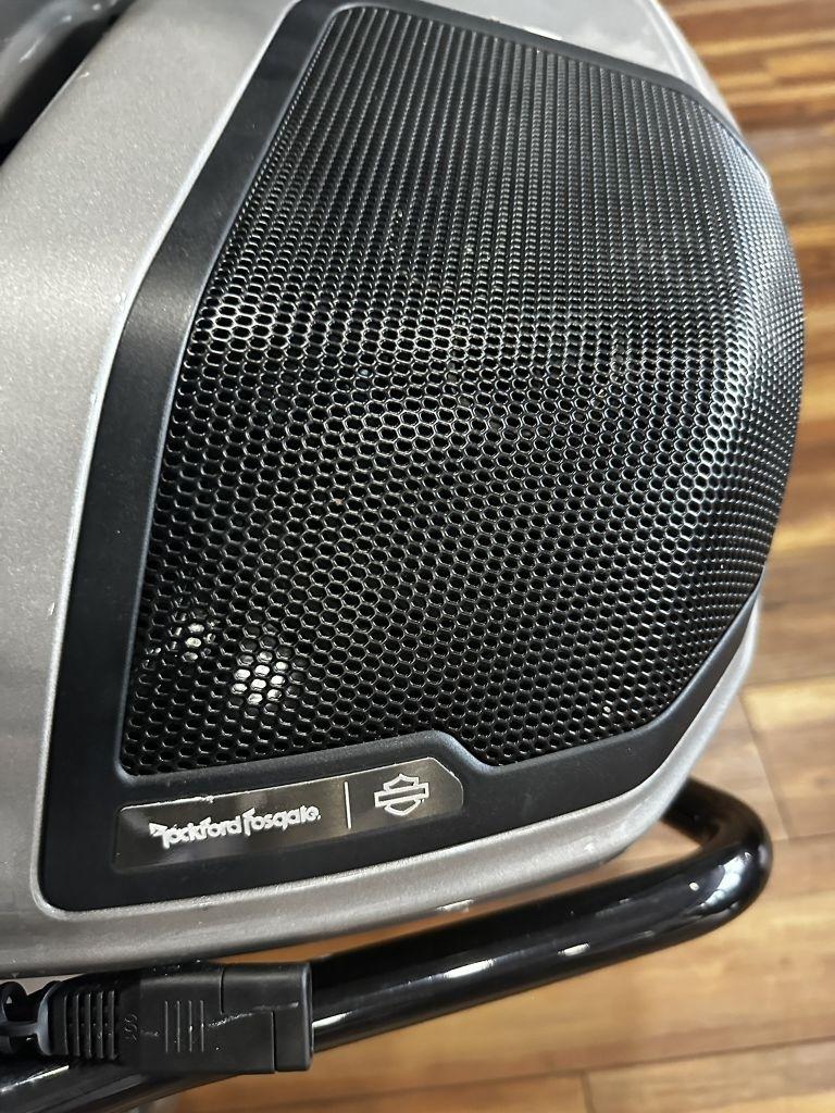Harley-Davidson FLTRXSE  2023