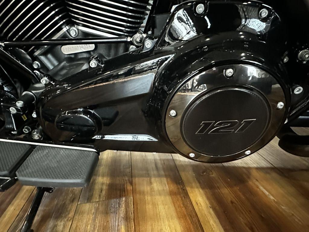 Harley-Davidson FLTRXSE  2023