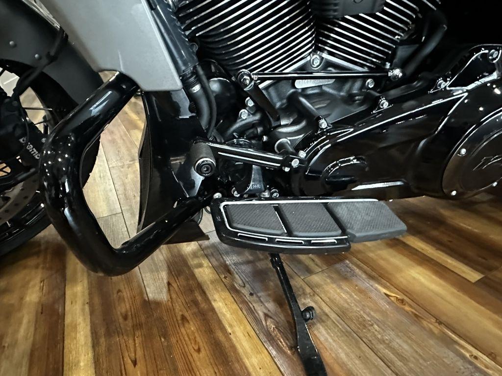 Harley-Davidson FLTRXSE  2023
